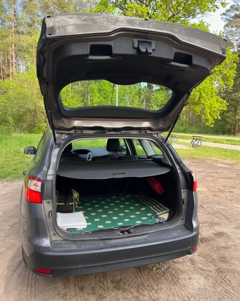 Ford Focus cena 28500 przebieg: 124000, rok produkcji 2014 z Augustów małe 106